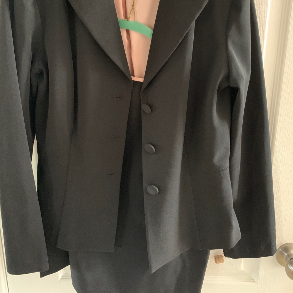Suit